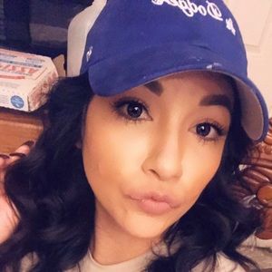 Meet your Posher, Evelyn